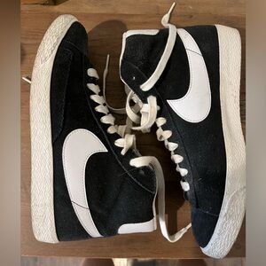 Nike Blazer Mid '77 Suede GS Black Y7